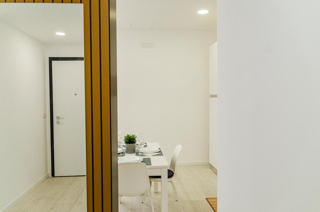 Spa & Relax Aesthetic Apartment 50M Dal Mare Monopoli Exterior photo
